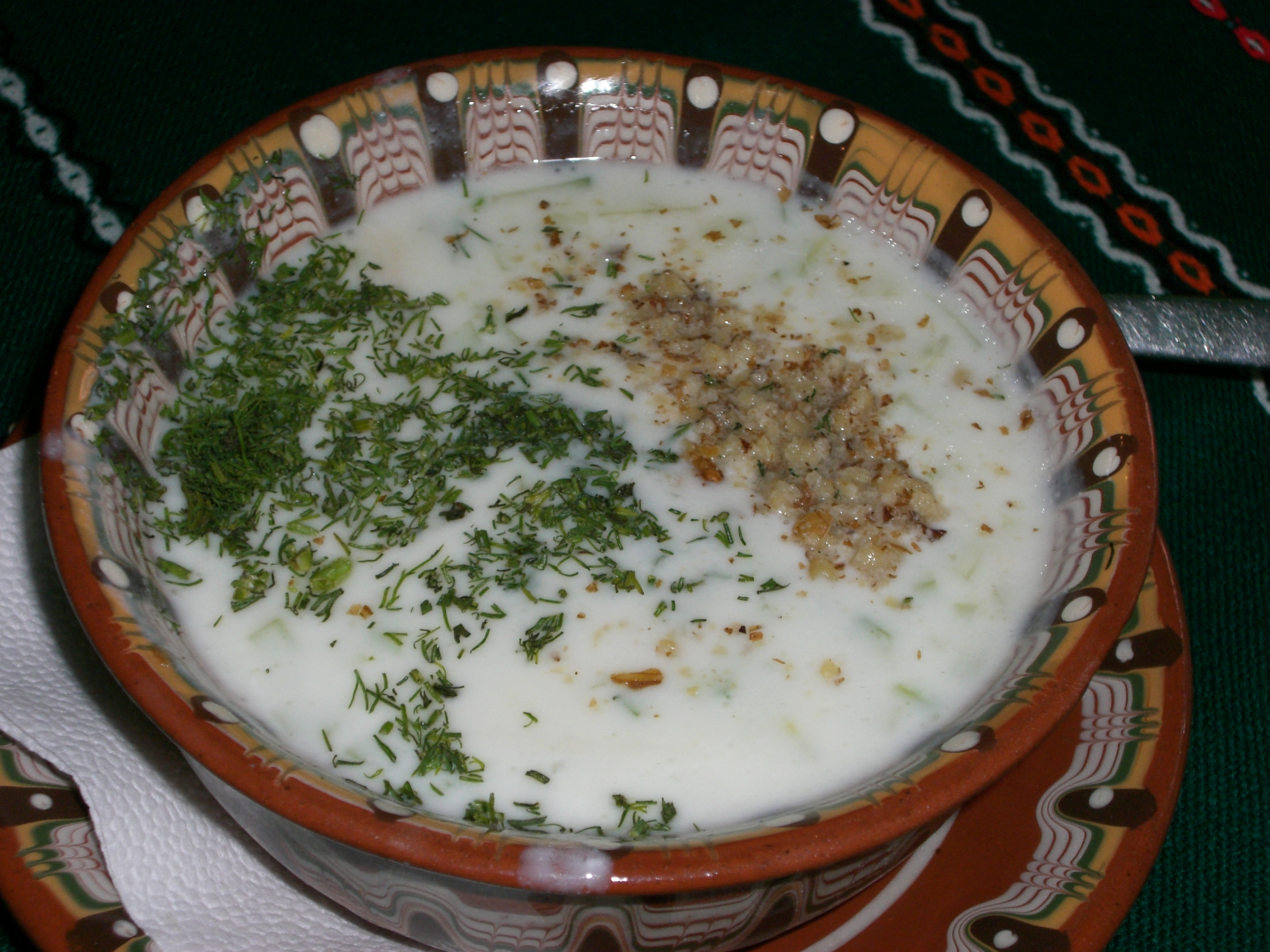 Tarator Sos (Bayat Ekmekten) Tarator Sos (Bayat Ekmekten)