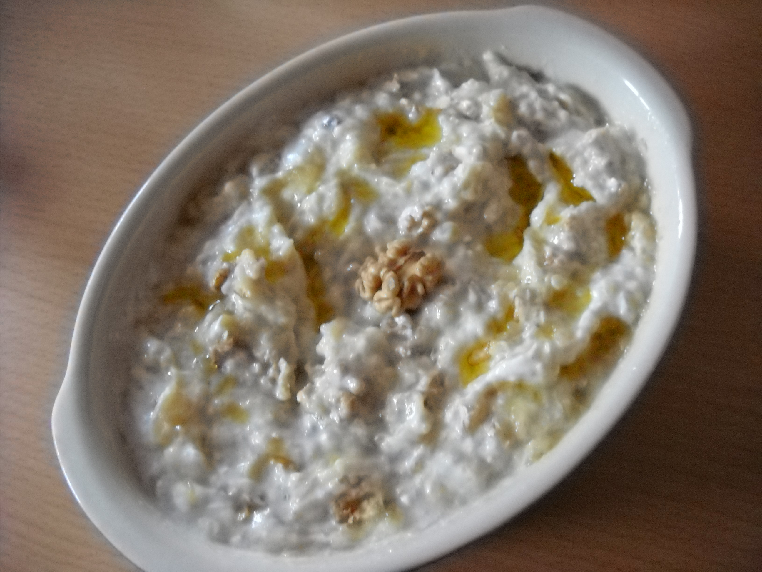 Tarator Sos (Bayat Ekmekten) Tarator Sos (Bayat Ekmekten)